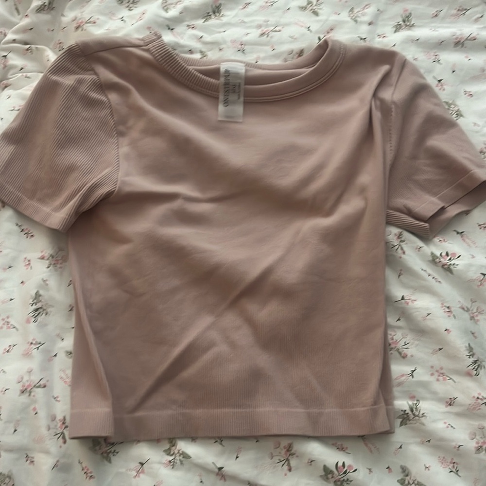 Coralish pink top